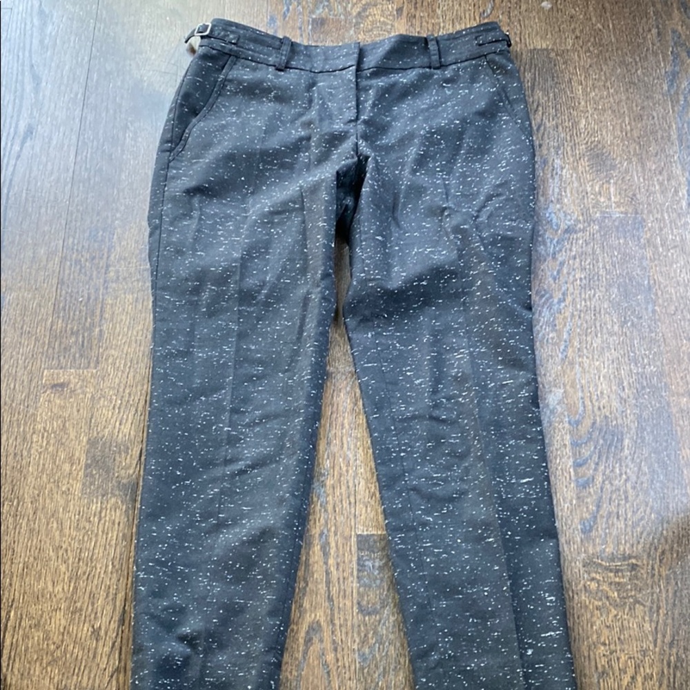 Women black pants with white stitching